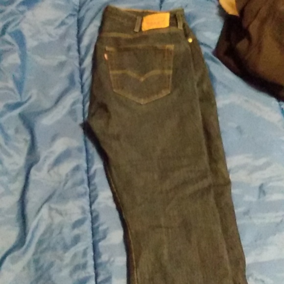 Levi Strauss and Co 501 40x 34 button fly jeans - Picture 2 of 4